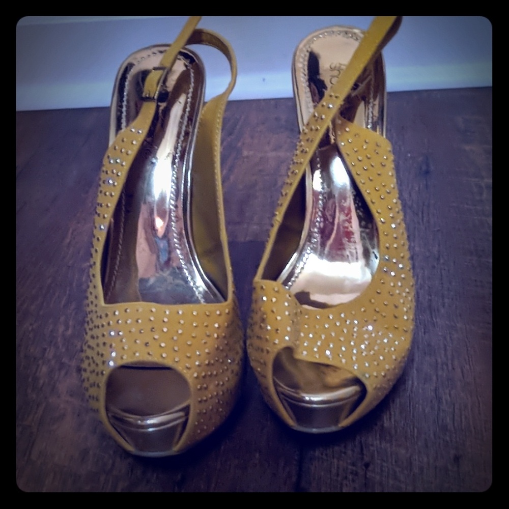 Yellow Heels